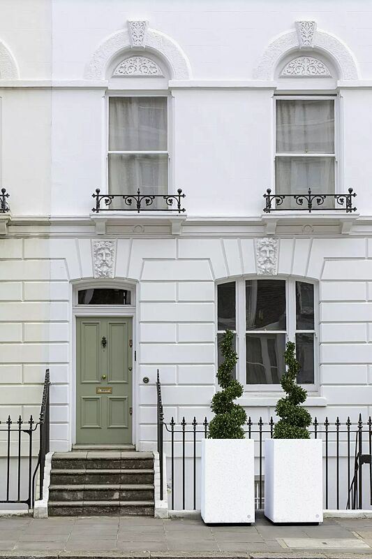 pflanzbehaelter-lounge__shoKAT0042301 Pflanzbehälter LOUNGE quadratisch, aus Beton, in Granitoptik weiß