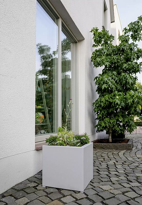 pflanzbehaelter-malout-new__shoKAT0076724 Pflanzbehälter MALOUT NEW, quadratisch, 35 Liter, Höhe 400 mm, Stahlteile in RAL 9006 weißaluminium