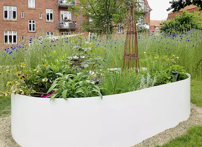 Pflanzbehälter MICROHAVEN in RAL 9016 verkehrsweiß