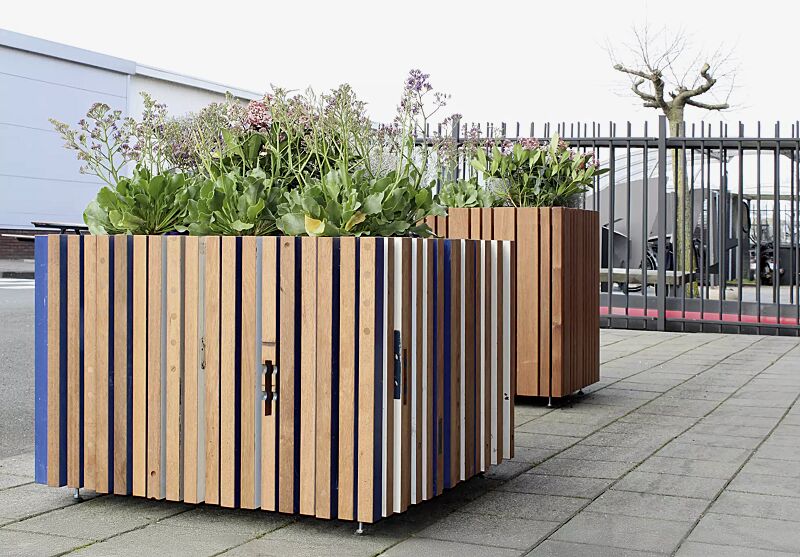 Pflanzbehälter SECUNDO RELIEVO, 500 Liter sowie Pflanzbehälter SECUNDO PURE, 275 Liter, Stahlteile verzinkt