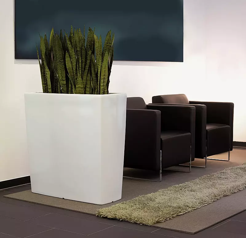 Pflanzbehälter TURA in weiß ähnlich RAL 9003