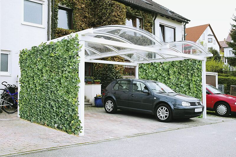 Pkw-Überdachung KALLISTO für 2 Pkw, Dachbreite x Dachtiefe 5120 mm x 5000 mm, Seitenwände mit Begrünung, Stahlkonstruktion in RAL 9010 reinweiß  Pkw-Überdachung KALLISTO Dachbreite x Dachtiefe 5120 mm x 5000 mm, Stahlkonstruktion feuerverzinkt und pulv...