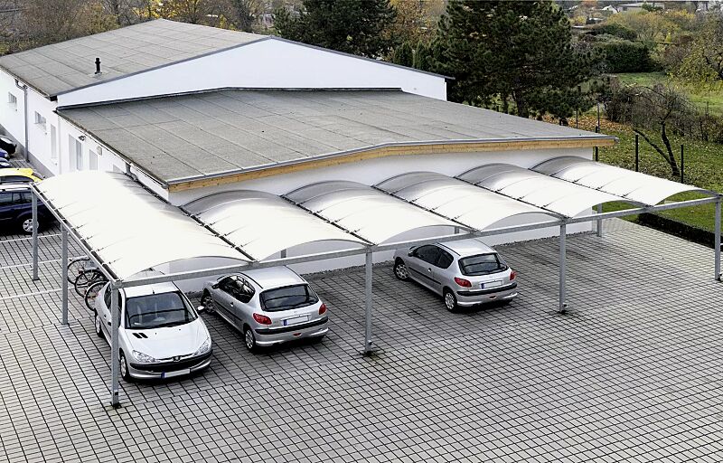 Pkw-Überdachung KALLISTO mit auftragsbezogener Anpassung für 6 Pkw, Dachbreite x Dachtiefe 15120 mm x 5000 / 10000 mm, Dacheindeckung Polycarbonat, opal transparent, Stahlkonstruktion feuerverzinkt