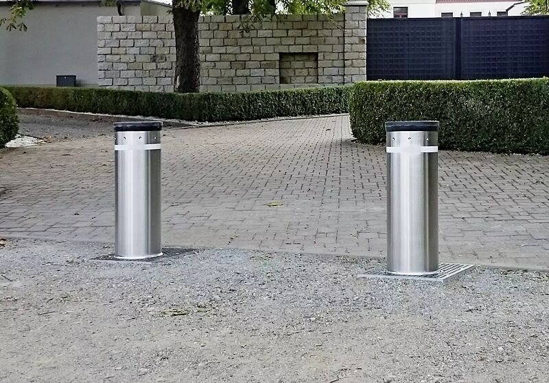 Poller MATHA aus Edelstahl in Sonderausführung