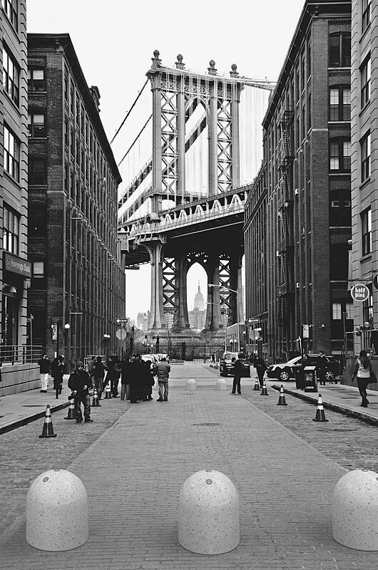 poller-titano__shoKAT0042937 Poller TITANO aus Beton, geschliffen, in Granitoptik weiß