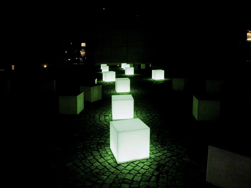 Pollerleuchte MENEN in Folienfarbe schilfgrün