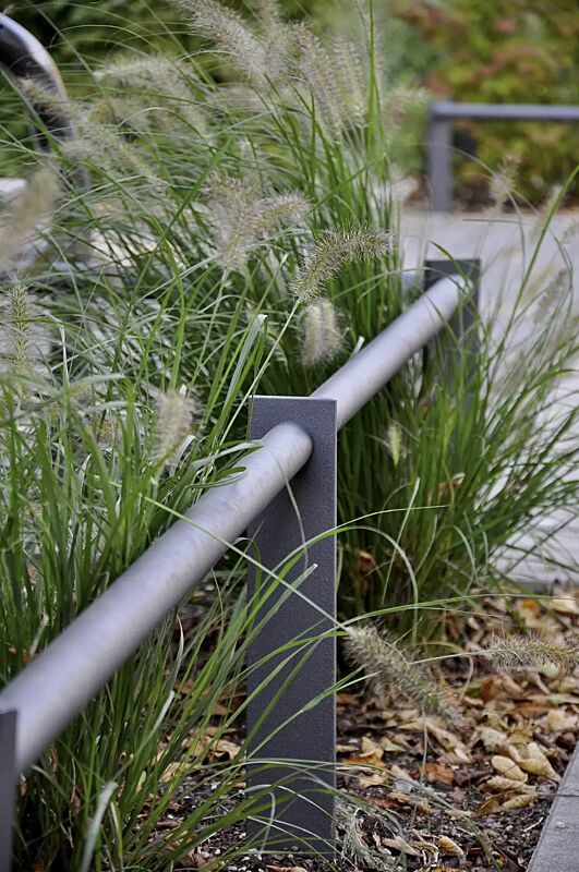 Rabattengeländer HAMINA in DB 703 eisenglimmer