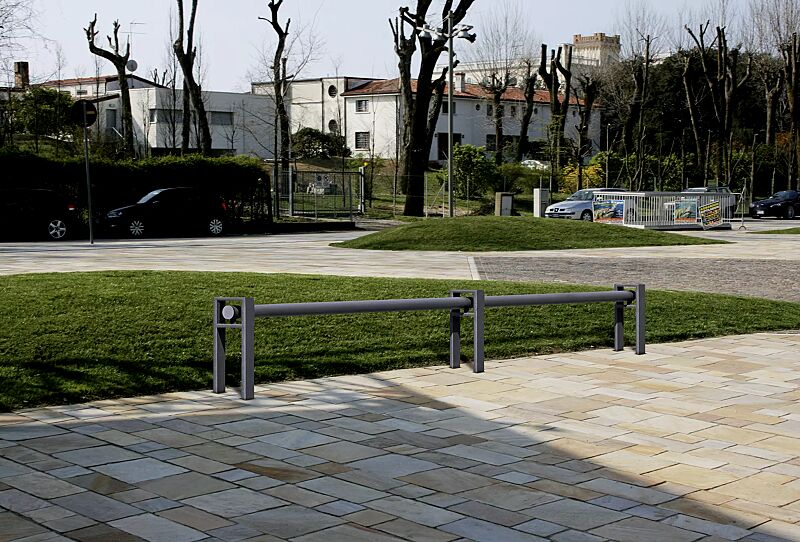 Rabattengeländer TAMORES in DB 703 eisenglimmer