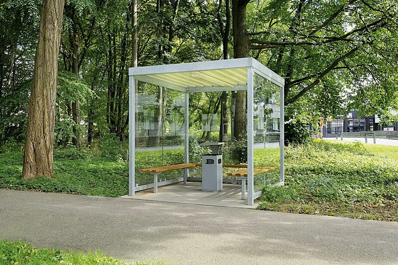 raucherunterstand-tobacco__shoKAT0020528 Raucherunterstand TOBACCO, Dachbreite x Dachtiefe 2400 mm x 2400 mm, mit Rück- / Seitenwänden und 3-seitig umlaufender Sitzbank, im Dach integrierte Beleuchtung mit Bewegungsmelder, Stahlkonstruktion feuerverzinkt