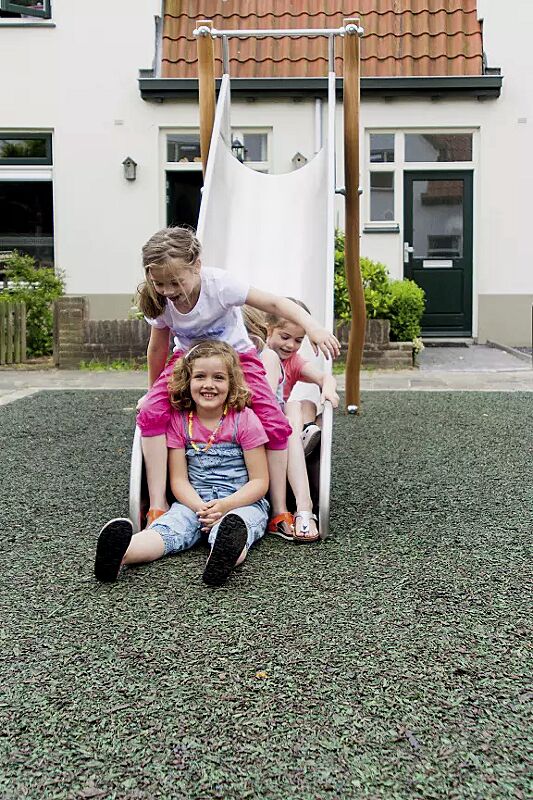 Rutsche JORDY mit Aufstiegsleiter ohne Handlauf