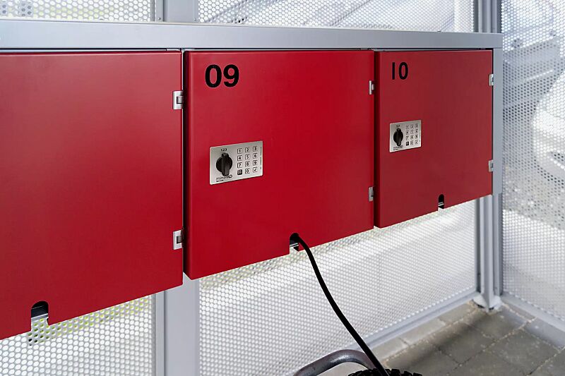 schliessfachanlage-secure__shoKAT0076164 Detail: Schließfach mit PIN-Code-Schloss