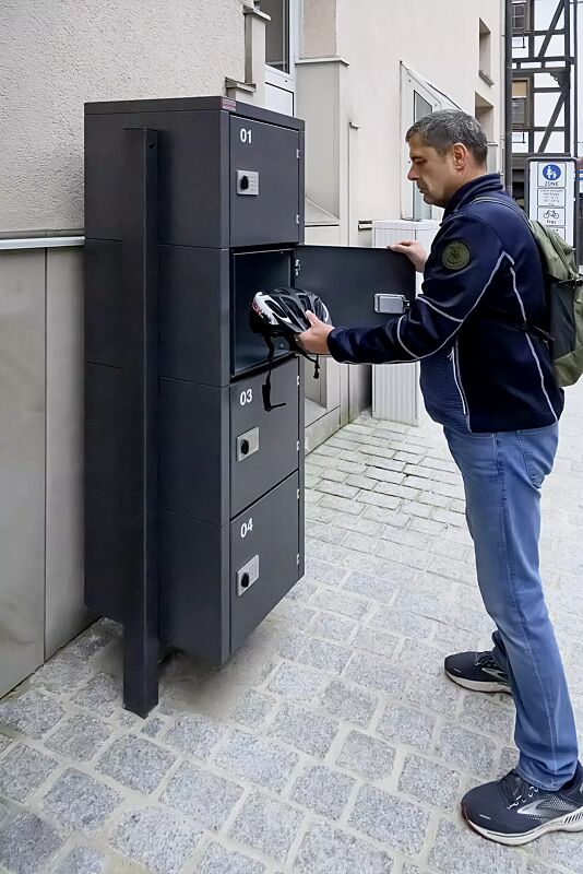 schliessfachanlage-secure__shoKAT0077282 Schließfachanlage SECURE, 4 Fächer mit Elektroinstallation, Türverriegelung mittels PIN-Code-Schloss, Stahlkonstruktion in DB 703 eisenglimmer
