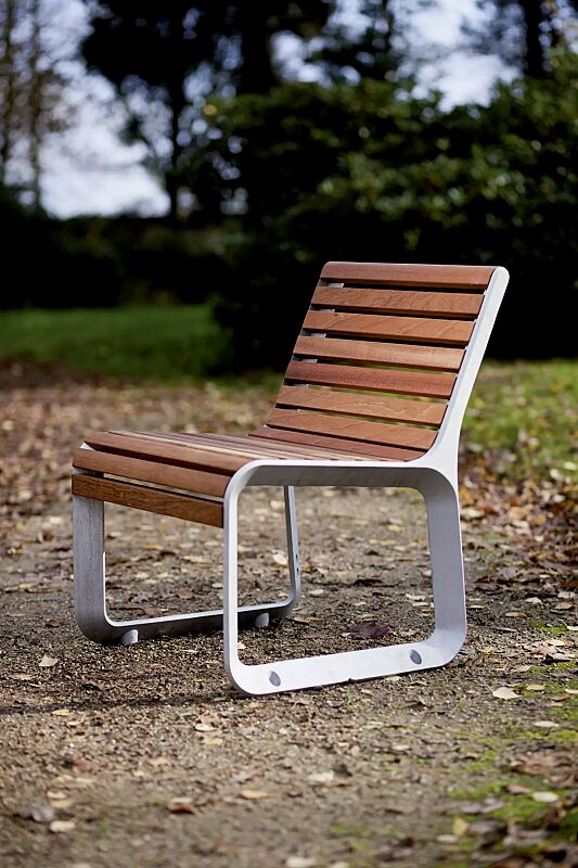 sitz-portiqoa__shoKAT0029572 Sitz PORTIQOA mit Rückenlehne, mit Jatobaholzbelattung