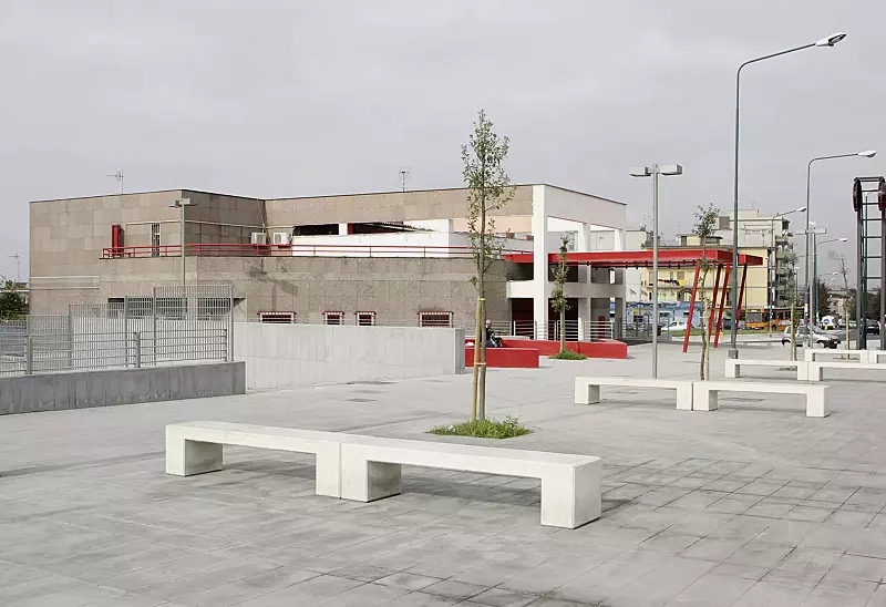 Sitzbänke ALTHEA ohne Rückenlehne, Beton weiß