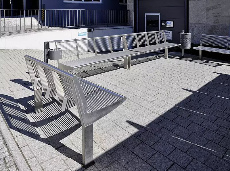 sitzbank-carpi__shoKAT0022190 Sitzbank CARPI mit Rückenlehne, Breite 1200 mm und 1800 mm