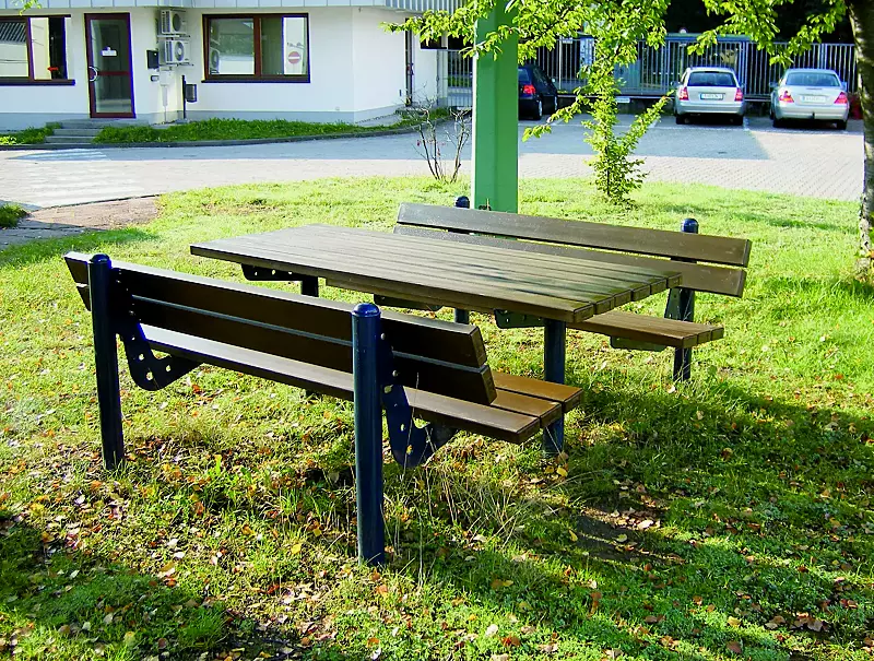 sitzbank-cortona__shoKAT0063496 Bank-Tisch-Kombination CORTONA mit WPC-Belattung, Stahlteile in RAL 5017 verkehrsblau