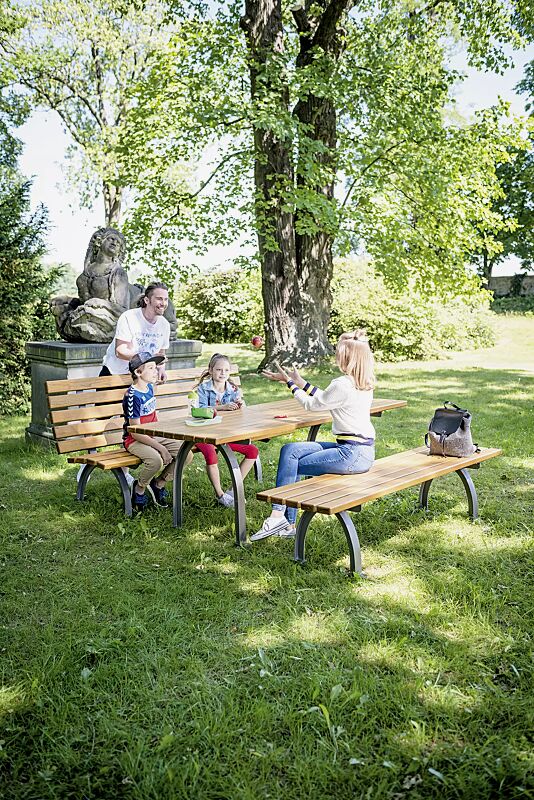 sitzbank-elba__shoKAT0057798 Sitzbänke ELBA ohne und mit Rückenlehne und Tisch ELBA, mit Eschenholzbelattung