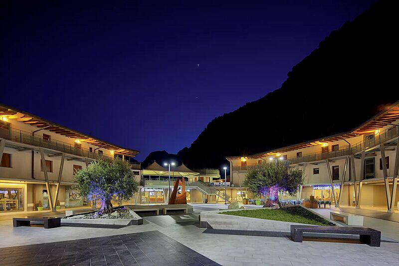 sitzbank-eraclea__shoKAT0042984 sitzbank-eraclea__shoKAT0042984