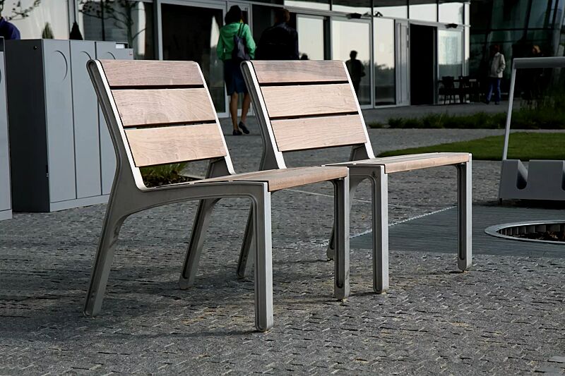 sitzbank-miela__shoKAT0053763 Sitz MIELA mit Jatobaholzbelattung