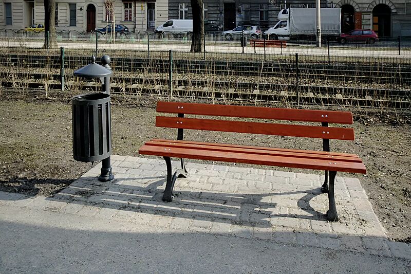 Sitzbank OSLO, Stahlteile in RAL 7021 schwarzgrau