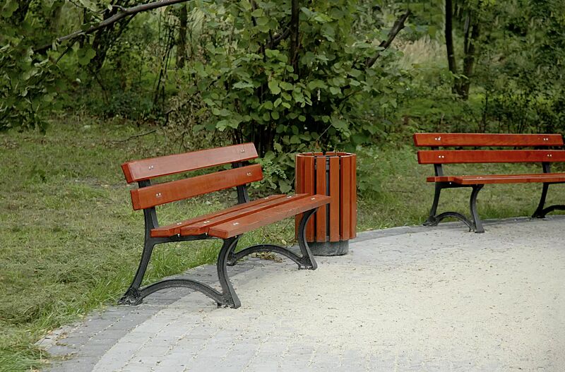 Sitzbank OSLO, Stahlteile in RAL 7021 schwarzgrau