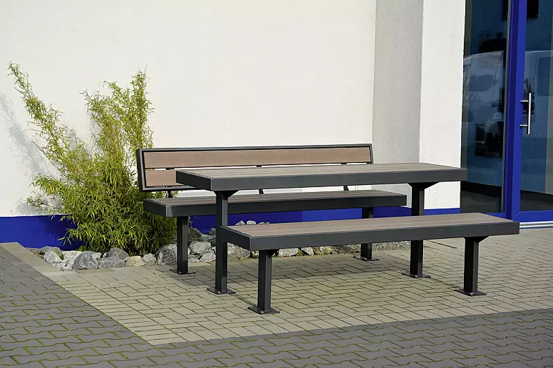 Sitzbänke und Tisch PRASEM, mit WPC-Holzbelattung, Stahlteile in RAL 7016 anthrazitgrau