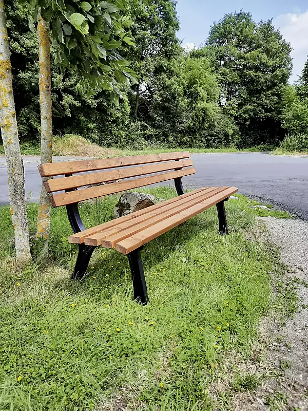 Sitzbank PRATO mit Fichtenholzbelattung, lasiert