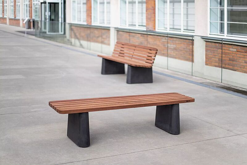 Sitzbank REFORMA mit und ohne Rückenlehne, gerade, mit Längsbelattung, mit Jatobaholzbelattung, HSC®-Beton in dunkelgrau