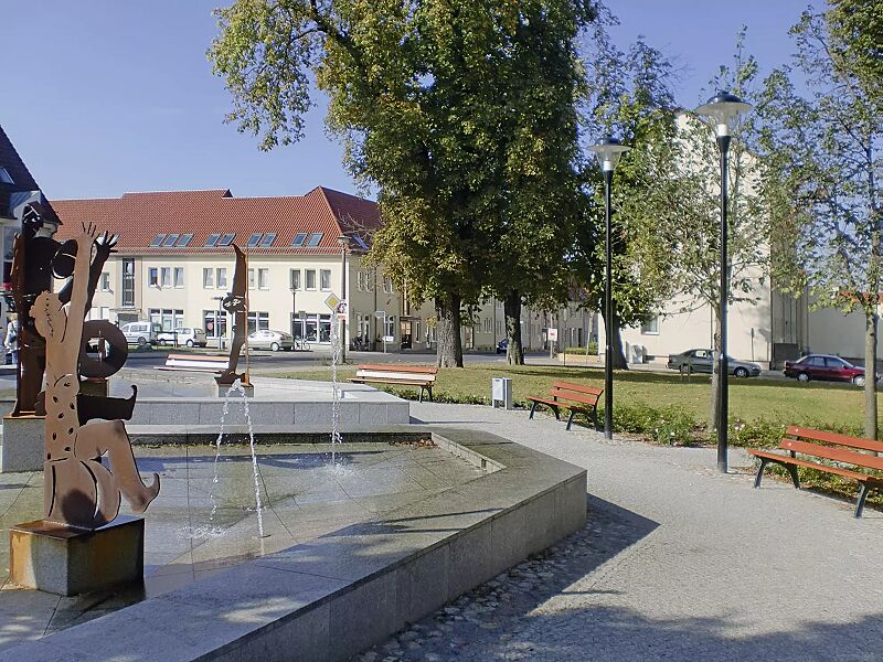 Sitzbank ROMA mit Rückenlehne, mit Fichtenholzbelattung