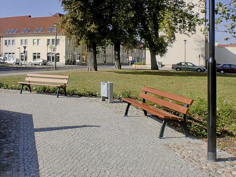 Sitzbank ROMA mit Rückenlehne, mit Fichtenholzbelattung