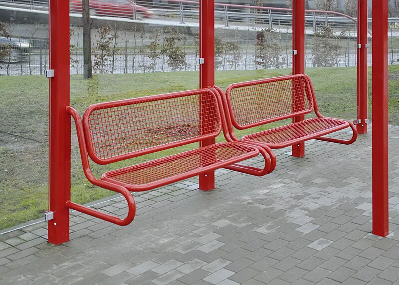 Sitzbank SESTO mit Rückenlehne, Modell 2, Sitzfläche aus Drahtgitter, zum Anschrauben, in RAL 3000 feuerrot