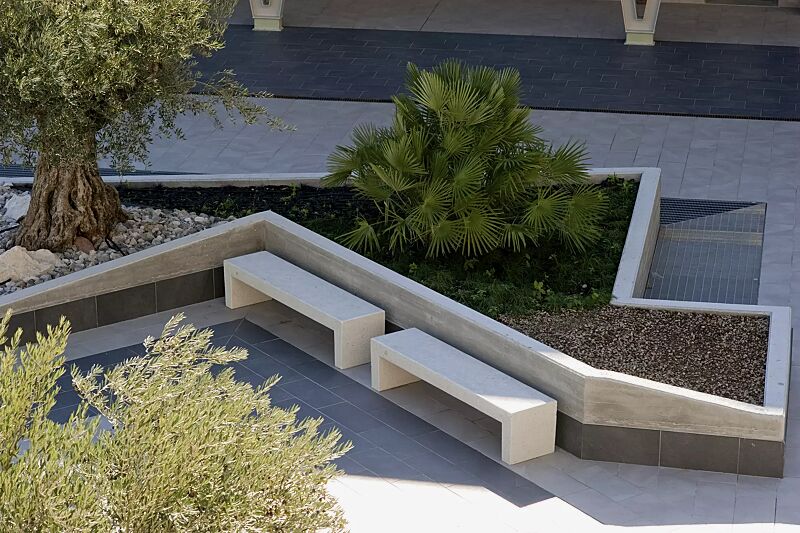 sitzbank-venezia__shoKAT0043050 Sitzbank VENEZIA aus Beton, Sitzfläche gestockt, in Granitoptik weiß