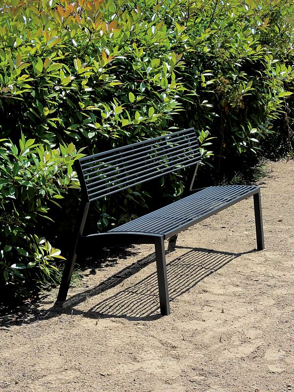 Sitzbank VERA mit Rückenlehne, in RAL 7016 anthrazitgrau