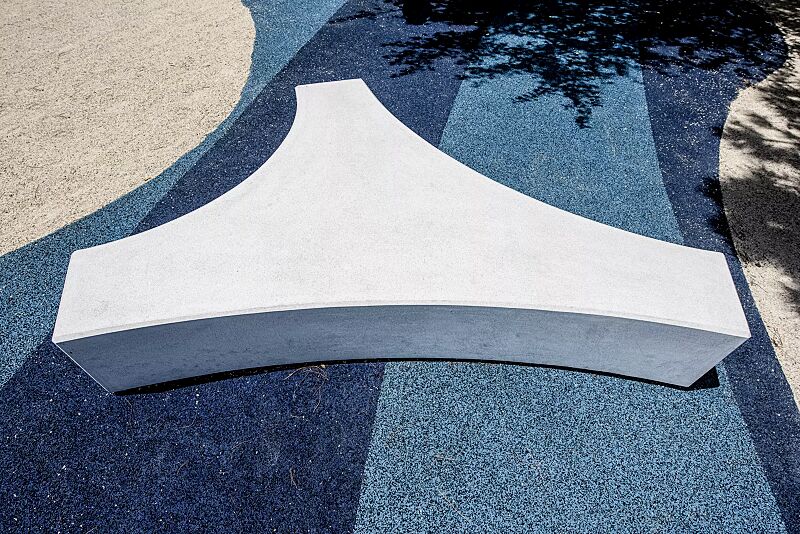 Sitzinsel FOLIA, Beton mit transparenter Beschichtung in naturweiß - 18