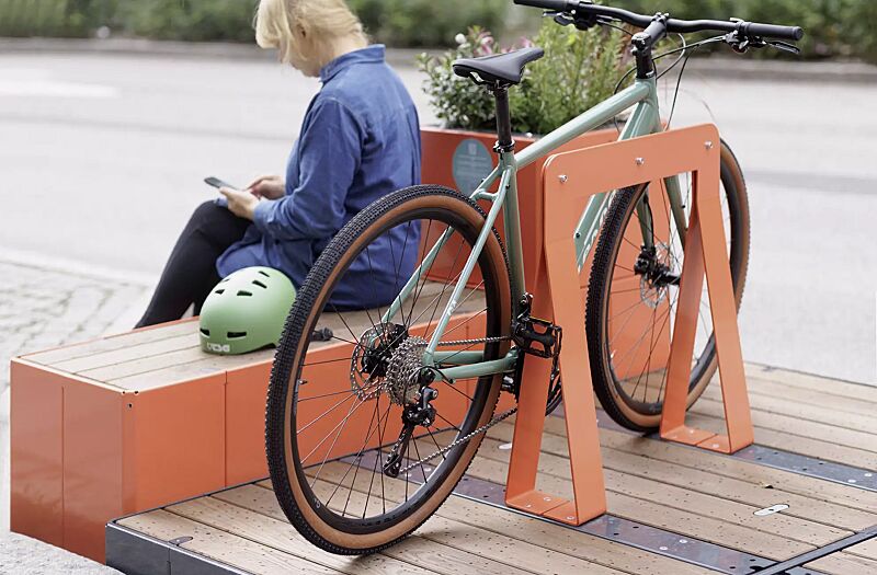 sitzinsel-tasku__shoKAT0076988 Sitzinsel TASKU