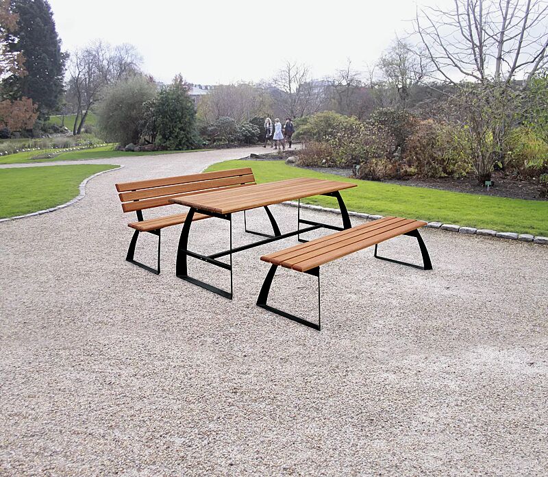 tisch-adam__shoKAT0063698 Tisch ADAM und Sitzbank ADAM mit und ohne Rückenlehne, mit Lärchenholzbelattung, Stahlteile in RAL 9005 tiefschwarz