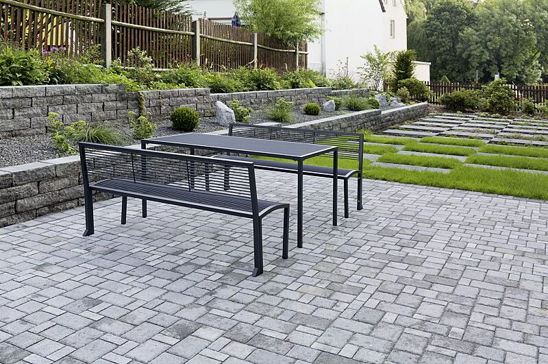 Tisch CAMILLA und Sitzbänke CAMILLA mit Rückenlehne, in RAL 7016 anthrazitgrau