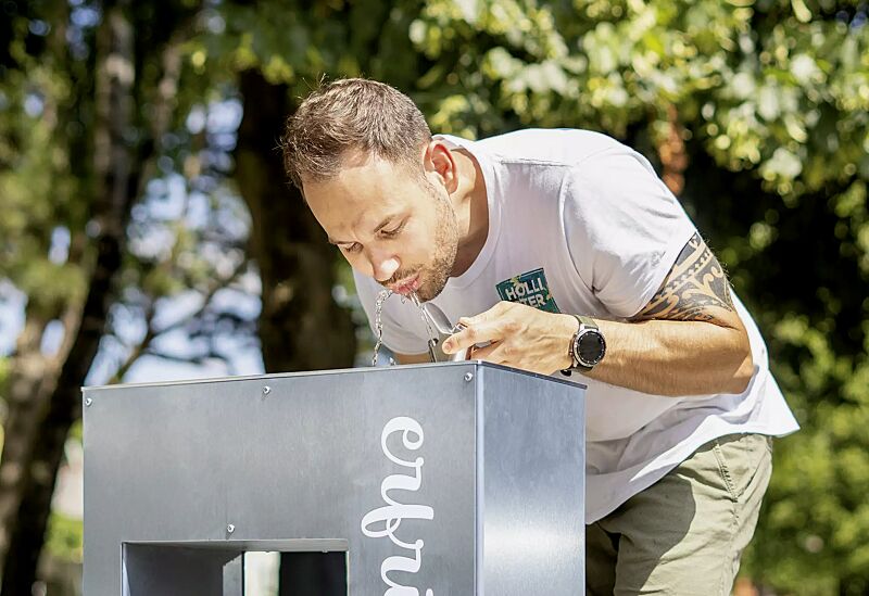 trinkbrunnen-luras__shoKAT0074429 Detail: Trinkarmatur