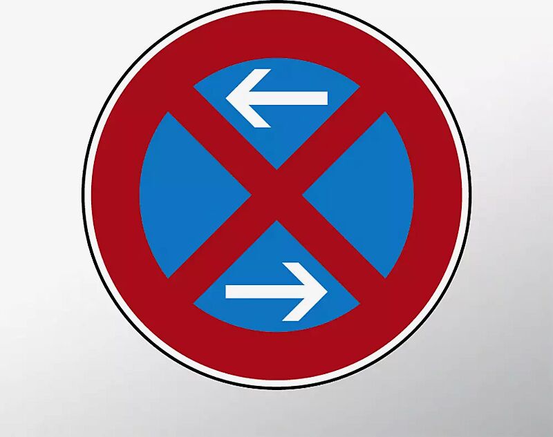 Verkehrszeichen: Absolutes Haltverbot Mitte, Aufstellung rechts