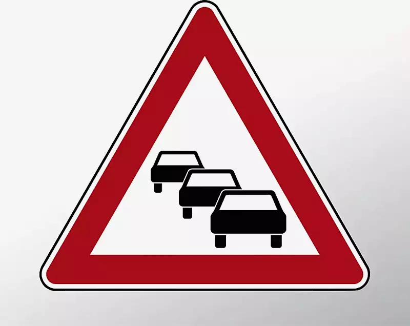 verkehrszeichen-stau__shoKAT0063876 Verkehrszeichen: Stau