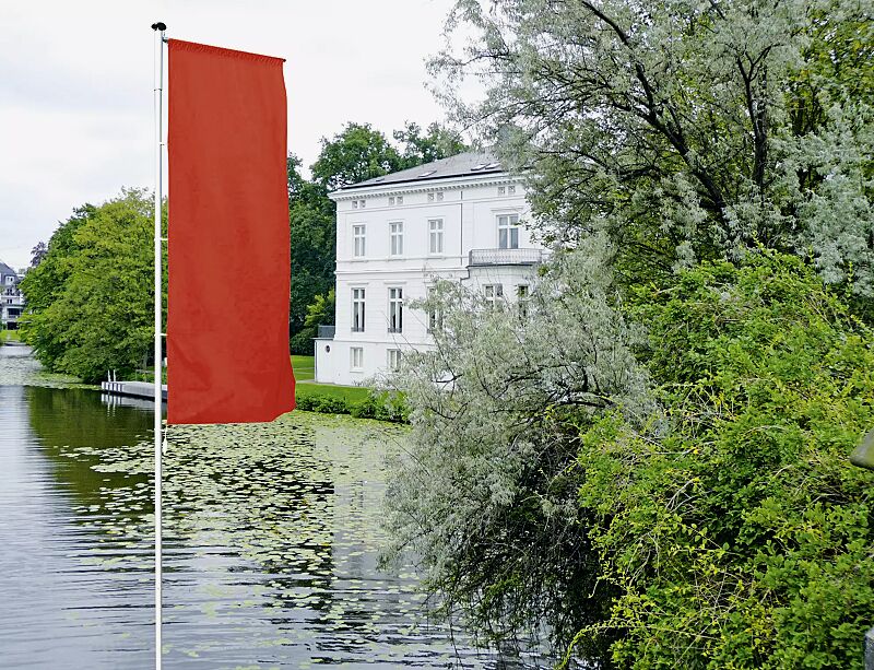 2-teiliger zylindrischer Aluminium-Fahnenmast VARIATION mit Ausleger